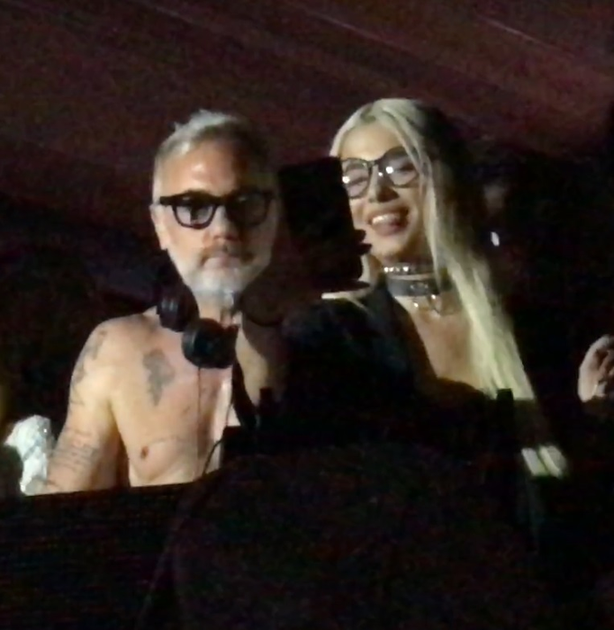 Eforturile talentatei Calina au dat greş, spre deosebire de cele ale Cristinei Ich, fiindcă miliardarul italian a ignorat-o pe blondină