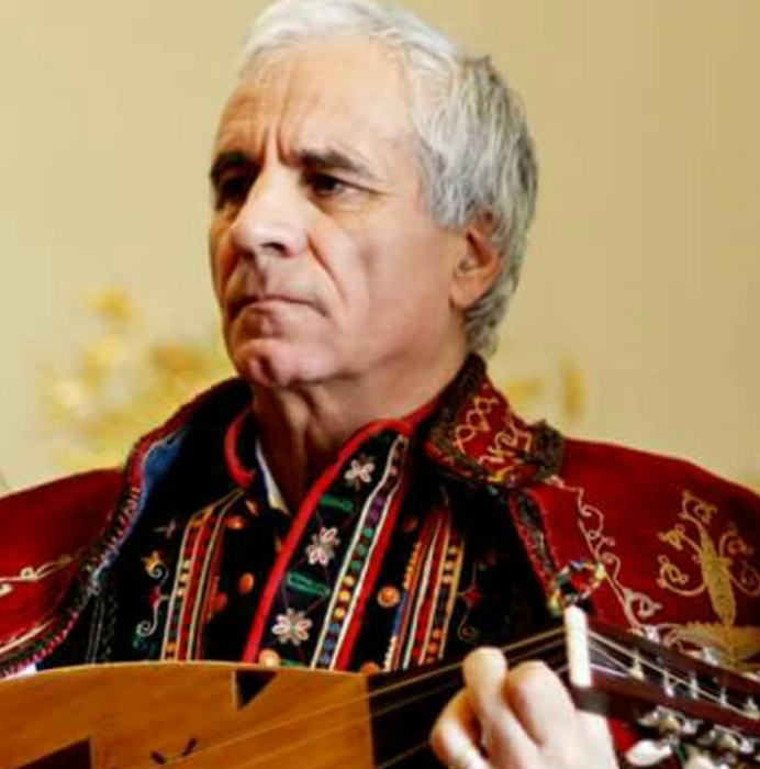 Ion Crețeanu a învățat să cânte la cobză de la rapsodul Mariei Tănase