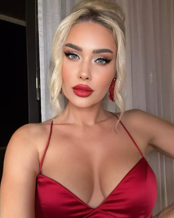(SURSA: INSTAGRAM.COM)