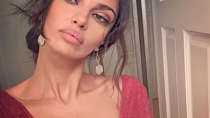 MĂDĂLINA GHENEA le-a arătat tuturor cum petrece mini-vacanţa de 1 mai