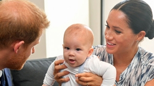 Veste înfiorătoare pentru Meghan Markle! Băiețelul va rămâne cu Prințul Harry după divorț