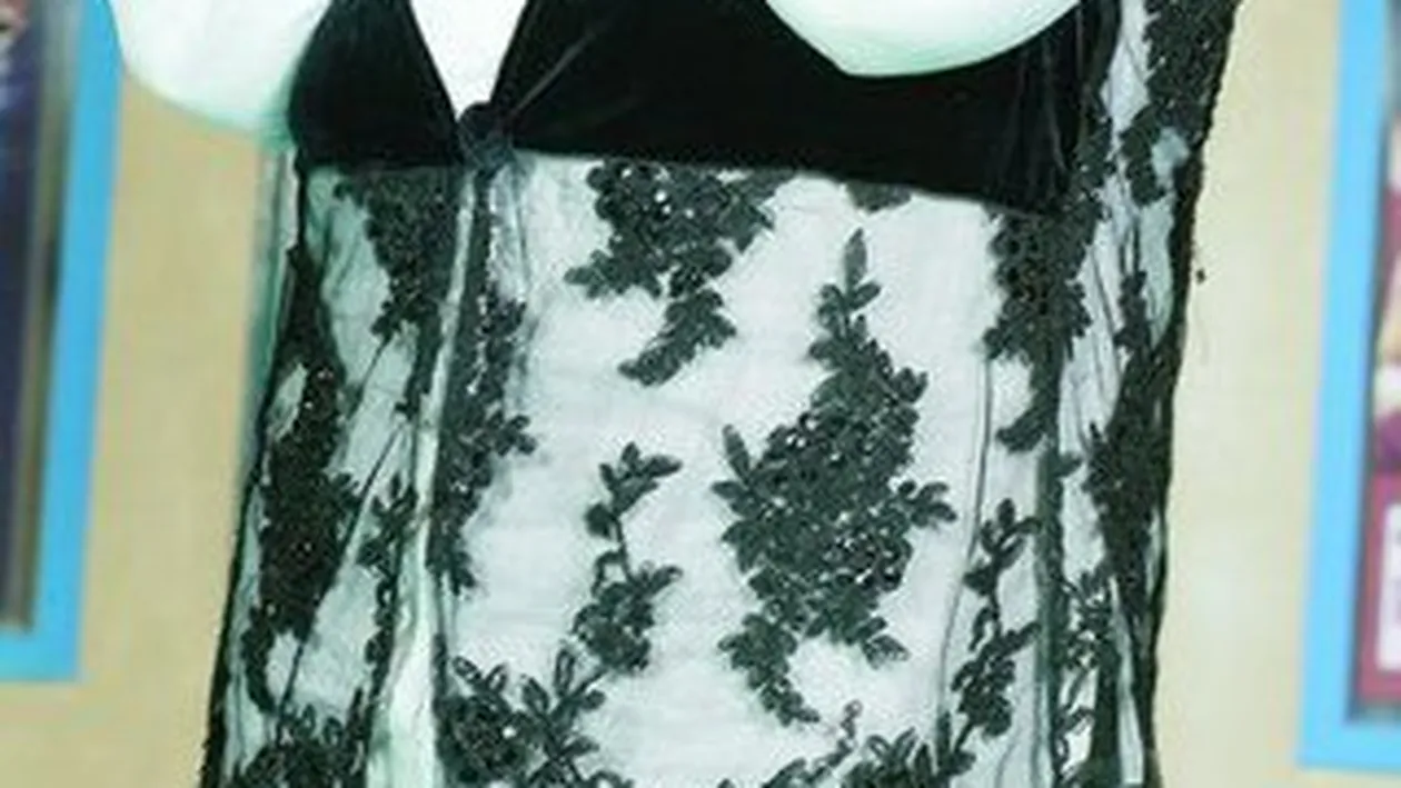 Monica Anghel a nascut un baietel!