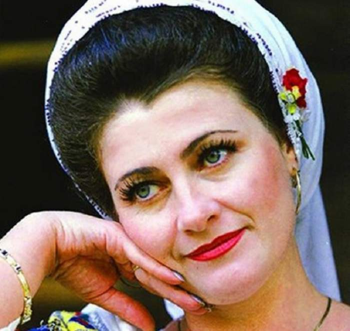 Interpreta de muzică populară Steliana Sima, diagnosticată pozitiv cu noul coronavirus: ”Eram la un pas de a chema Salvarea”