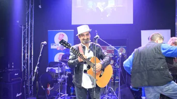 Nu aduce anul ce aduce Jugaru! Celebrul farseur i-a facut-o “pe bune” iubitei sale!