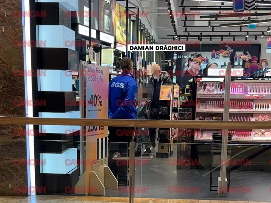 Cât timp soția era în căutare de cosmetice, artistul a avut grijă de fiul lor