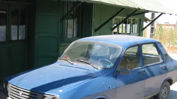 Politist anchetat pentru ca oprea doar Dacii!