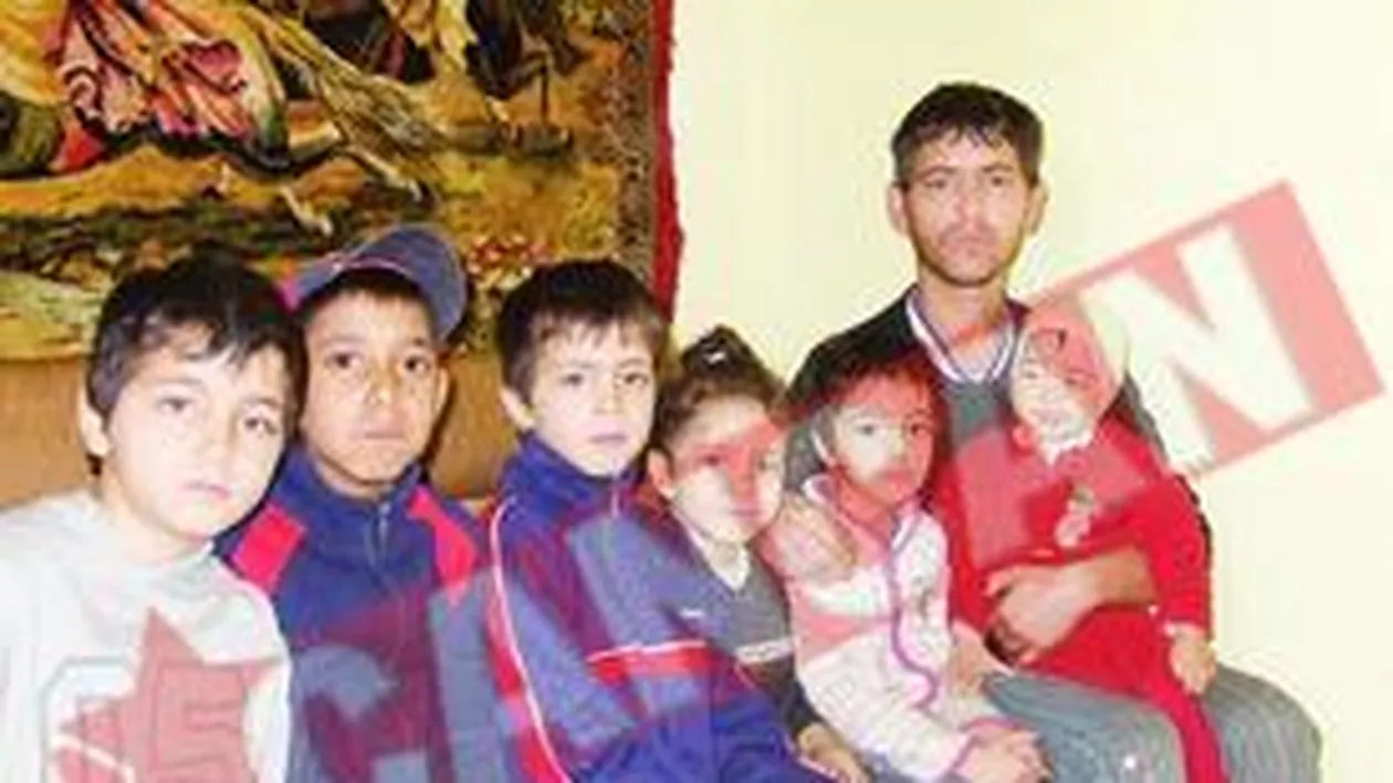 Romanii traiesc claie peste gramada