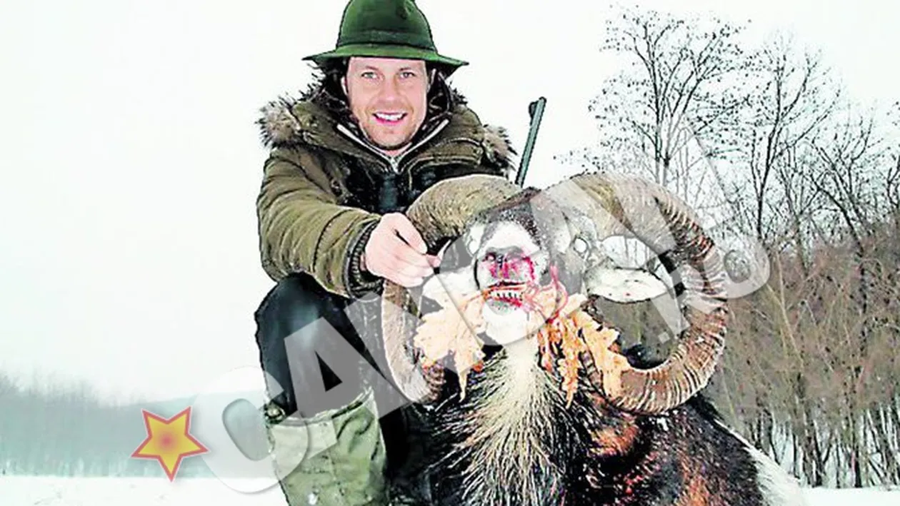 Fostul manechin Alexandru Baculea adora sa se pozeze cu victimele lui. Ucide pentru trofee