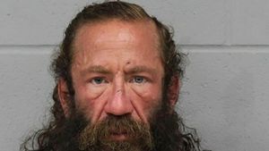 BREAKING | Starul NETFLIX, arestat după ce a amenințat un prezentator TV