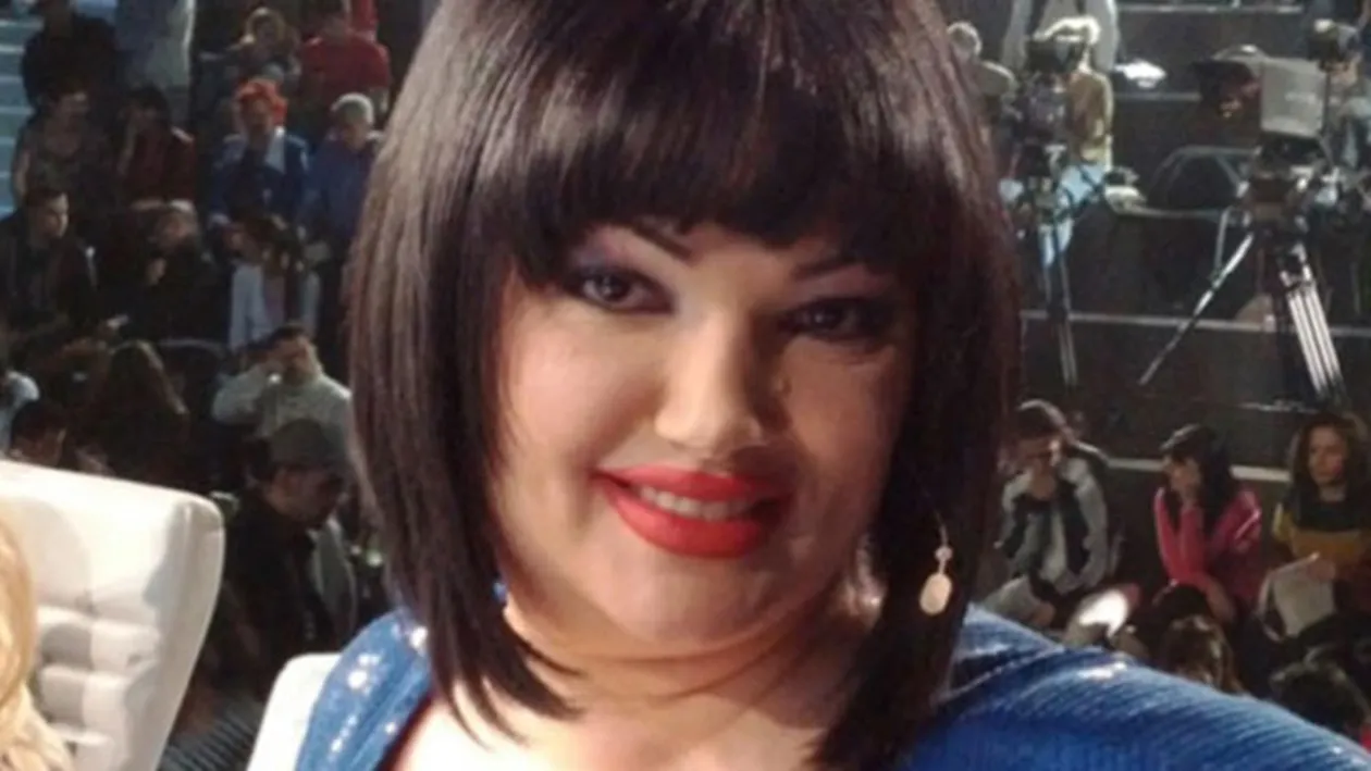 Uite-o pe Ozana Barabancea fara machiaj! A indraznit sa iasa asa la un eveniment monden