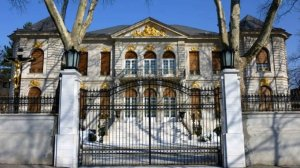 Cum arată interiorul palatului lui Gigi Becali? A costat 7 milioane de euro, în urmă cu 10 ani
