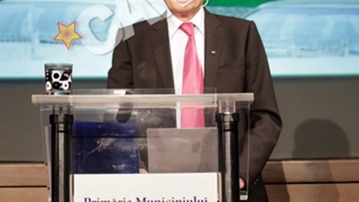 Primarul Oprescu isi prezinta bilantul: Prea mult timp Bucurestiul a stat pe loc, iar acum, ca a inceput sa se dezvolte, nu trebuie sa se opreasca! Are nevoie de normalitate si stabilitate!