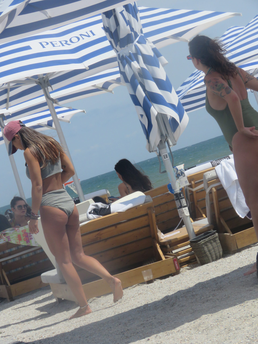 Diana Senteș, în costum de baie la scurt timp după ce a născut / Sursă foto: CANCAN