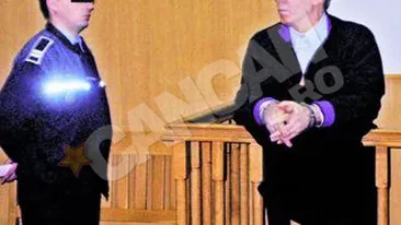 Protectorul lui Moni vrea sa fie incinerat si cenusa sa ii fie imprastiata peste Romania! Dinu Damaschin a ajuns la spital, cu o criza de bila!