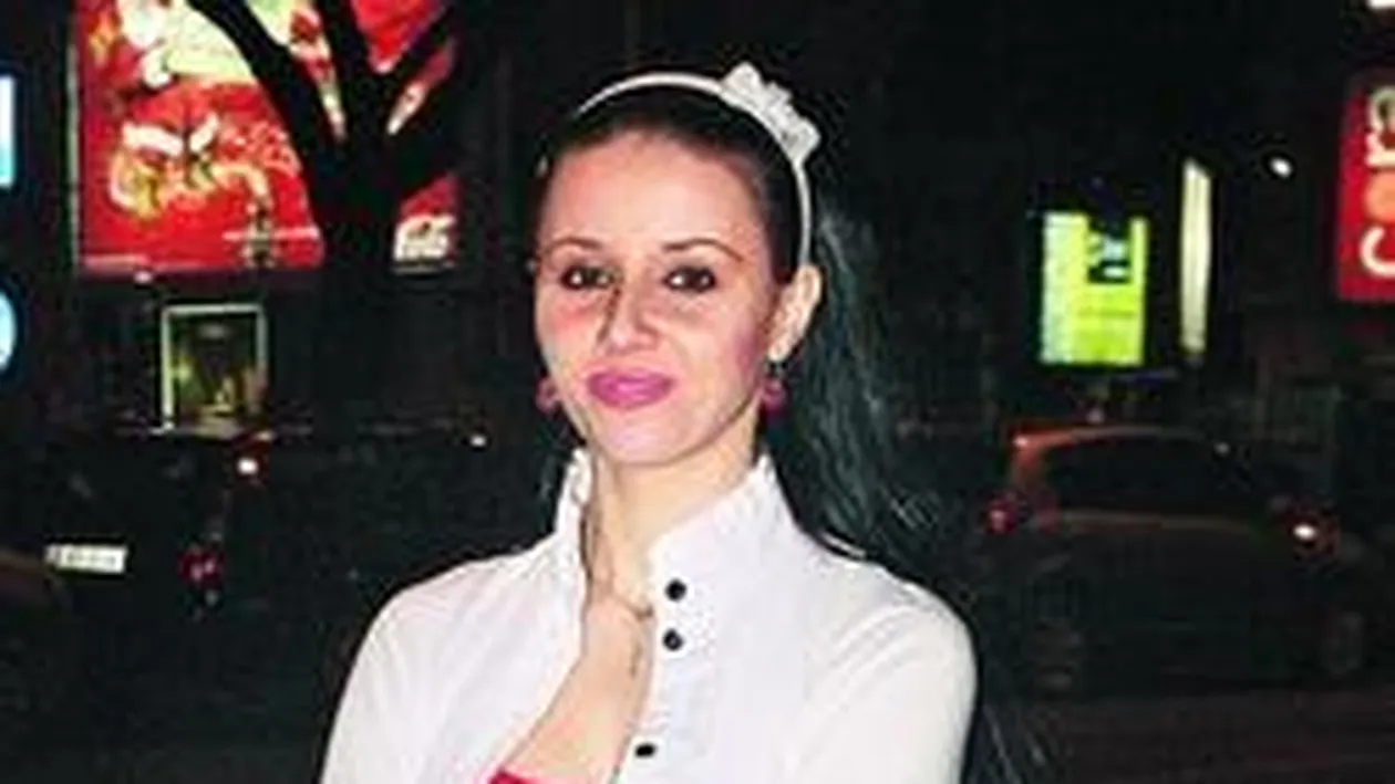 Magda Ciumac mi-a furat lenjeria intima si colantii cu capse galbene