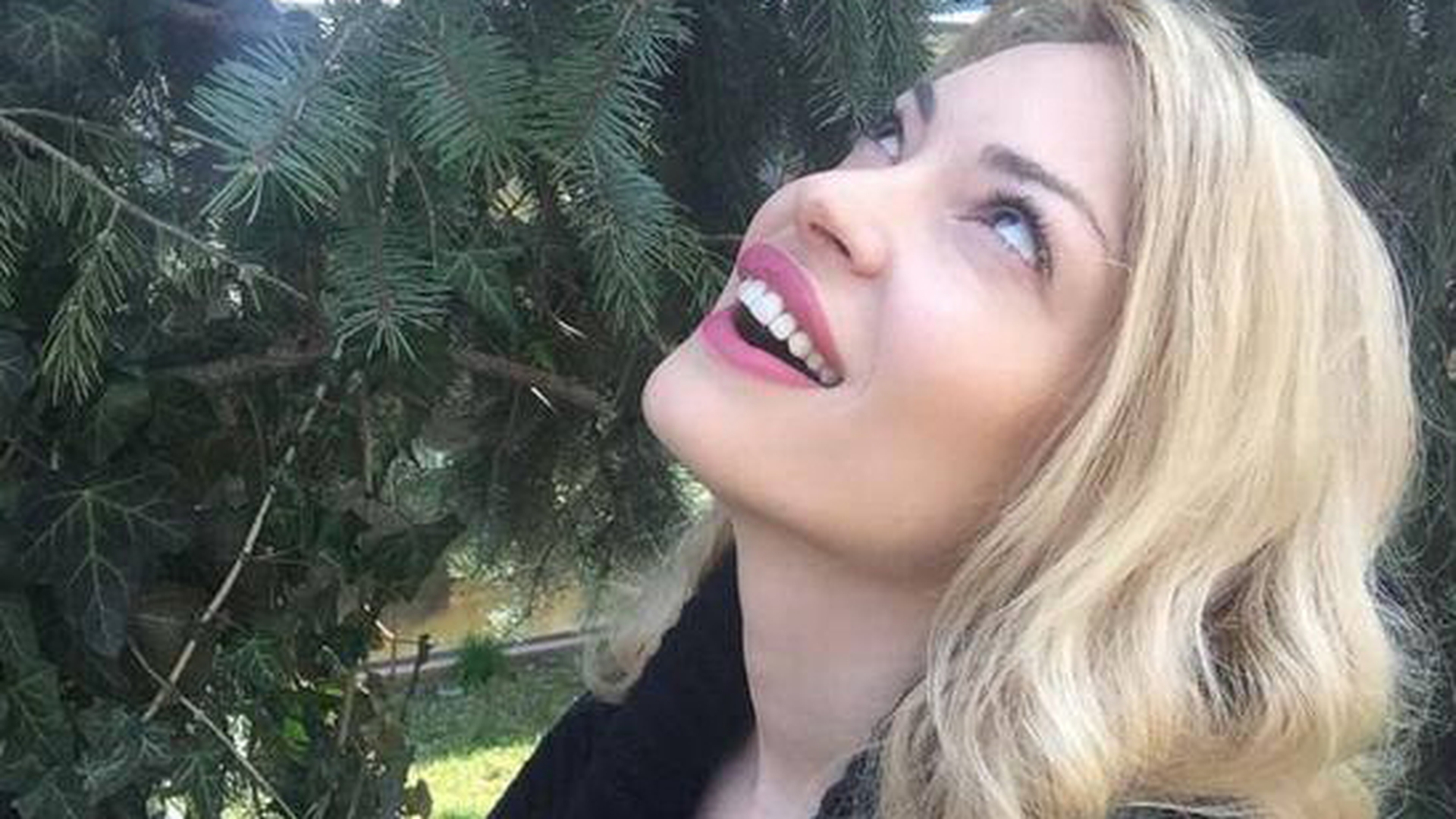 De ce a amanat Valentina Pelinel sa recunoasca ca e insarcinata si cine e tatal copilului. A promis ca se va afla...