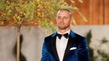 Ziua dansator, seara manechin! Cantaretul Pavel Stratan s-a intrecut pe el insusi!