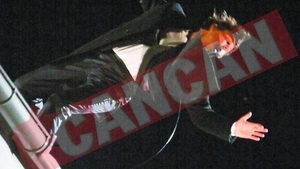 Tom Cruise a sarit de pe acoperis