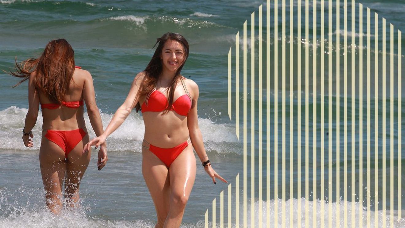 Cea mai cunoscută gimnastă a momentului s-a dezbrăcat la plajă, iar noi am fost pe fază!