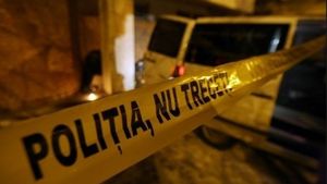 Descoperire șocantă! Cadavrul unui bărbat a fost găsit în propriul apartament, la doi ani de la moarte