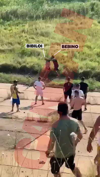 Bebino i-a dat “interval” celebrului Bibiloi și l-a răpus sub un potop de pumni