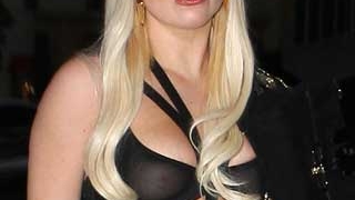 Lui Lady Gaga i s-a facut rau pe scena! Doua ambulante au venit imediat dupa finalul concertului