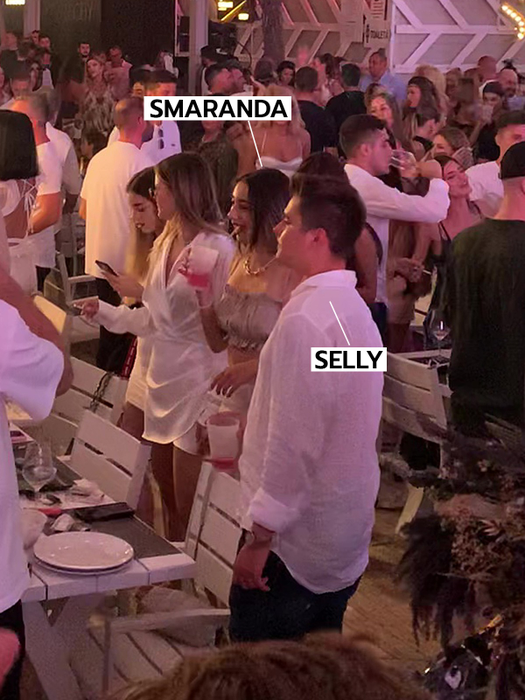Selly, distracție de pomină la LOFT Mamaia, alături de iubită și "brigadă" (Foto: CANCAN.RO)