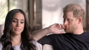 Prințul Harry și Meghan Marke, trădați de prietenii lor după ce s-au rupt de Familia Regală. Motivul pentru care Ducii de Sussex nu vor fi sprijiniți de celebrități