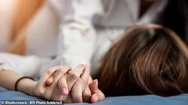 20 de ani de închisoare pentru o profesoară care a întreținut relații intime cu două studente minore