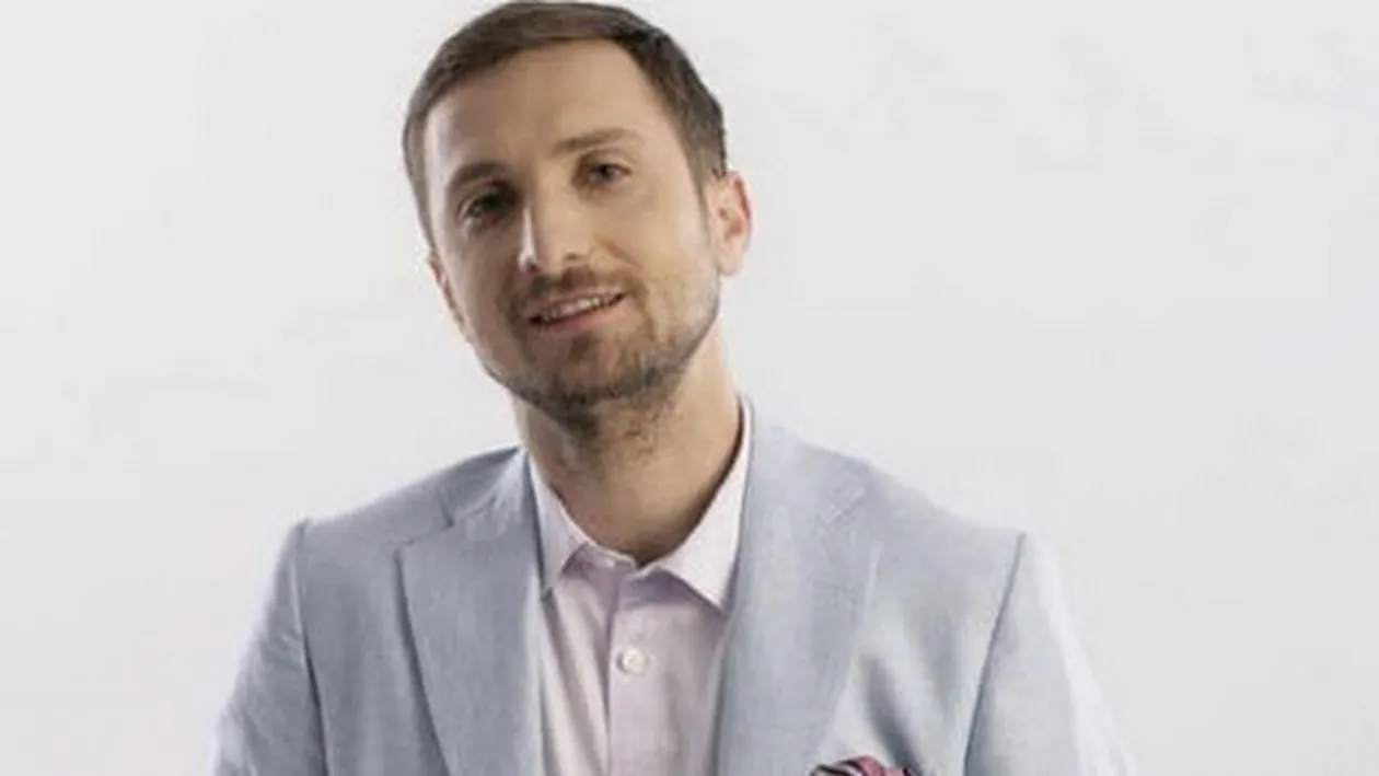 Dani Otil, filmat cand se pupa de mama focului cu o tanara. “Matinalul” a recunoscut ca e gata de casatorie