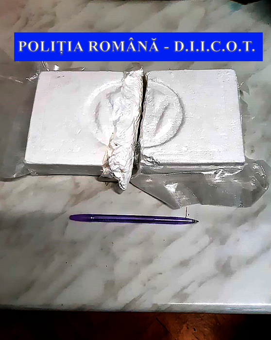 Cocaina ar fi urmat să fie vândută cu 45.000 de euro