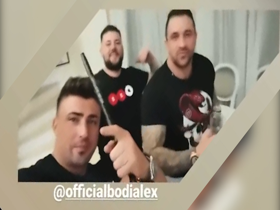 De când se află arestat la domiciliu, Alex Bodi o ține din chef în chef