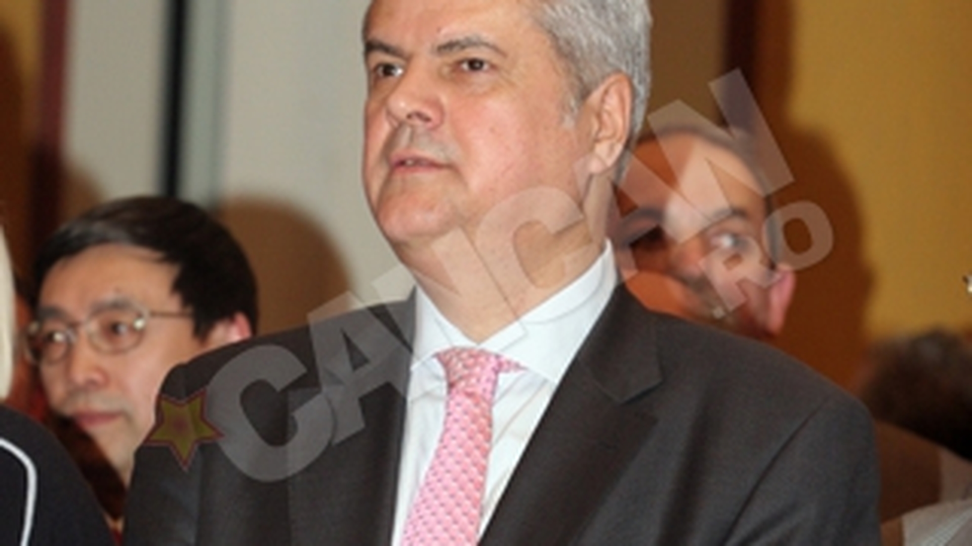 Avocatul lui Adrian Nastase cere amanarea pedepsei fostului premier cu 3 luni! VEZI cum e posibil