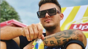 Mario Fresh a semnat cu Antena 1! La ce emisiune va apărea artistul cât de curând