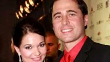 Dinu si Deea Maxer sufera de vedetism! Isi ameninta vecinii cu televiziunea!