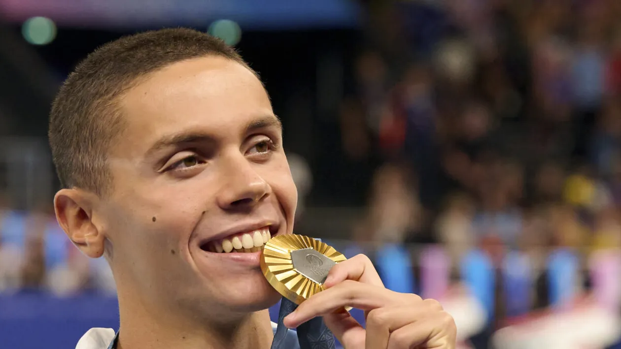 David Popovici și-a cumpărat vilă în comuna Frumușani. Cât costă imobilul, de fapt