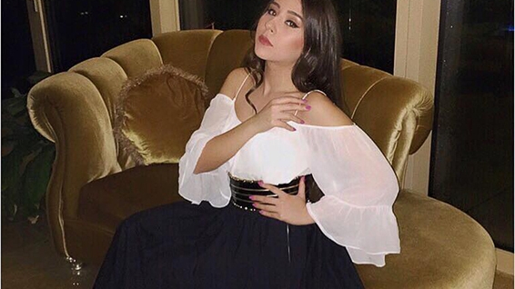 NICOLE CHERRY, fără pic de machiaj! Care este ''adevărata faţă'' a cântăreţei