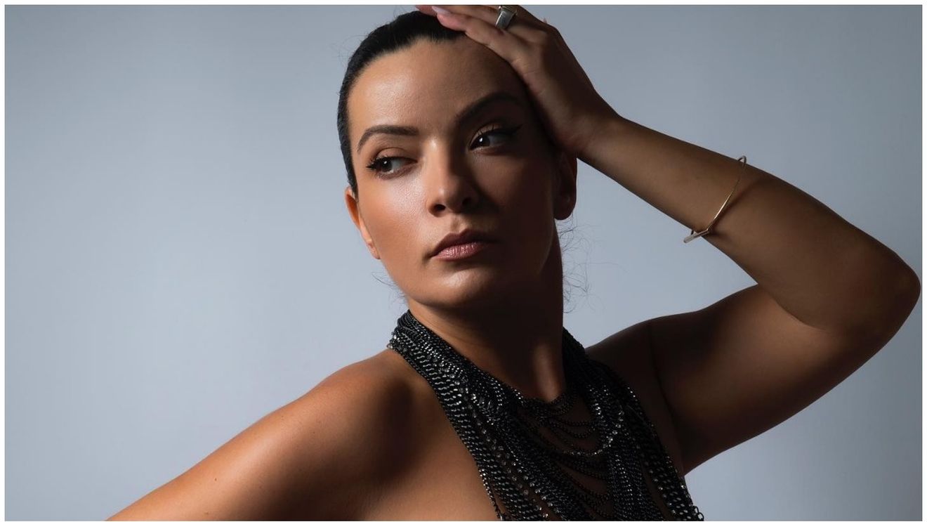 Cum arată băiețelul Ancăi Dinicu. Actrița a publicat prima imagine în ziua de Crăciun