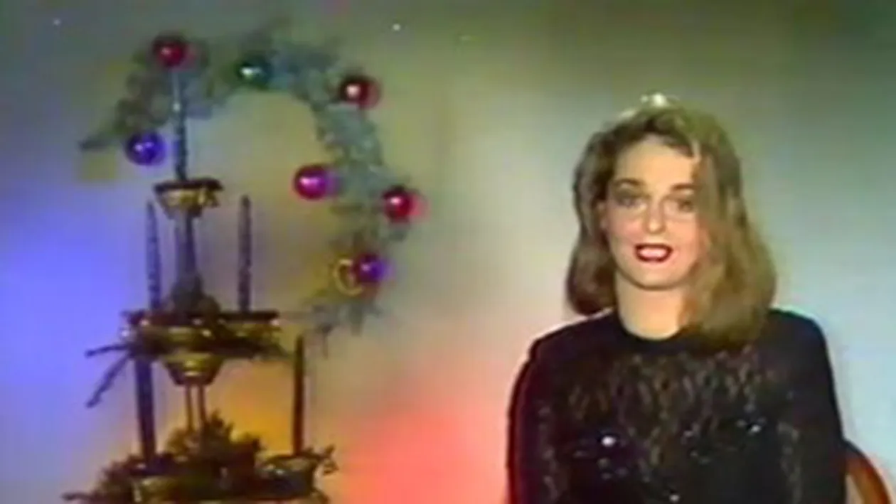 VIDEO Iuliana Marciuc, crainicul de serviciu in 1993! Vezi cum anunta vedeta Revelionul atunci!