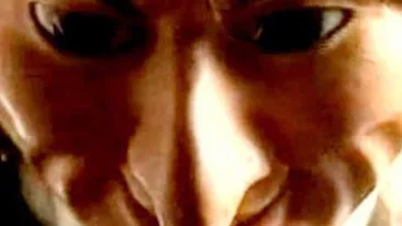 Povestea papusii tiganesti care a speriat o lume intreaga! Toti cred ca are in cap creierul unui copil mort in Romania!