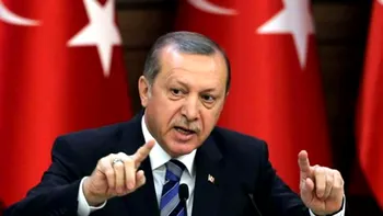 Președintele Turciei a declarat doliu național, timp de șapte zile, din cauza dezastrului ce a avut loc ieri: „Drapelul nostru va fi arborat la jumătate de catarg”