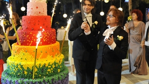 Îi mai ştii pe DANIEL şi MIHAI de la „Patru nunţi şi-o provocare“? FOTO cum arată acum cel mai celebru cuplu gay care s-a căsătorit în România
