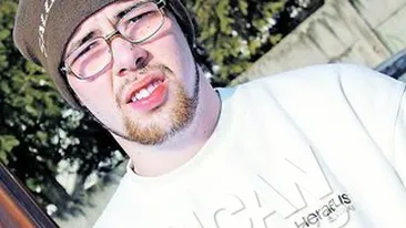 Fiul lui Florin Busuioc vorbeste despre traumele pricinuite de etnobotanice: Am goluri de memorie si inca sunt considerat un droghist