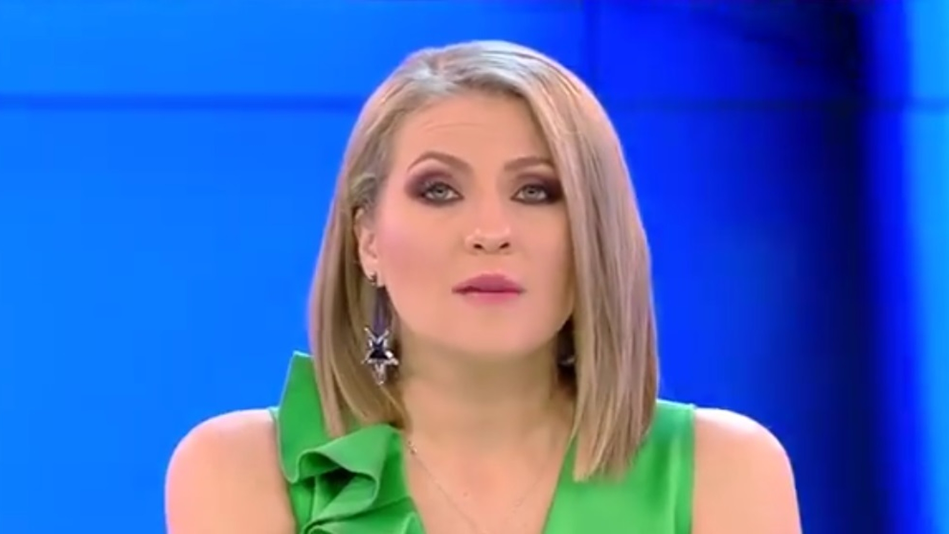 Mirela Vaida a păţit-o rău înainte de emisiune: “Vine platforma când ţi-e lumea mai dragă”. Ce i s-a întâmplat în timp ce era la volanul maşinii