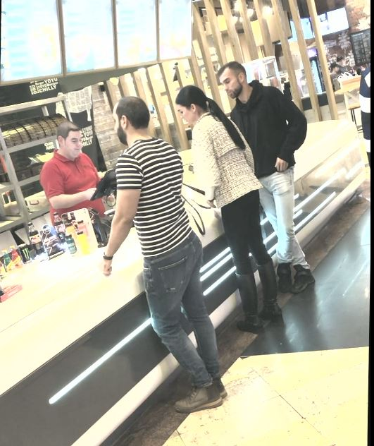Sexy-nora lui Anghel Iordănescu are pofte suspecte!