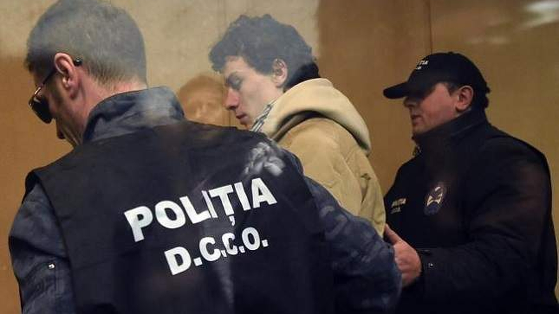 Jihadistul din Craiova vrea să aibă o viaţă liniştită, dar trecutul nu îi dă pace! „Ce să fac, să-mi schimb numele?”