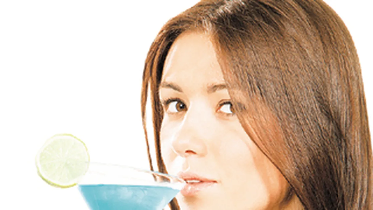 Racoreste-te cu cocktail-uri delicioase!