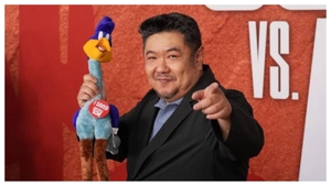 Actorul care le-a dat viață lui Bugs Bunny și Daffy Duck a murit subit la 46 de ani. Cauza oficială a decesului