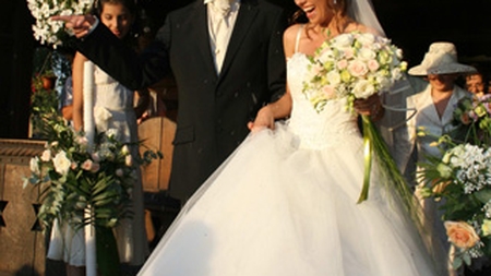 POVESTI DE AMOR Laurentiu Duta se iubeste de 20 de ani cu aceeasi femeie! Afla secretul uneia dintre cele mai longevive relatii din showbizul romanesc!