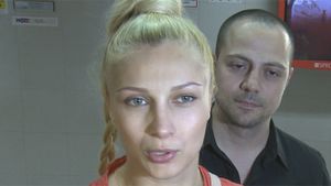 Lora are dureri groaznice si e ingrozită de ce o asteaptă: "Imi este foarte frică"
